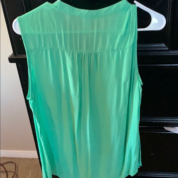 Old Navy Blouse Tank Top - Picture 3 of 3